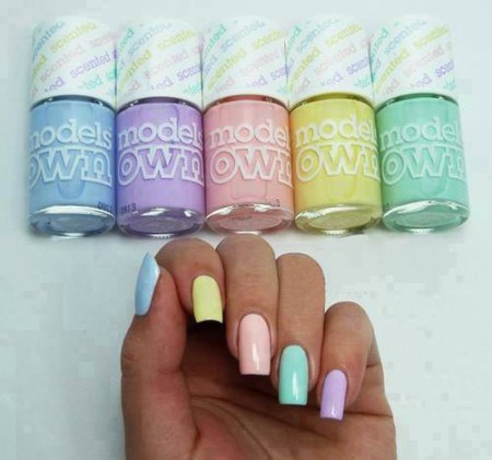 Uñas pasteles